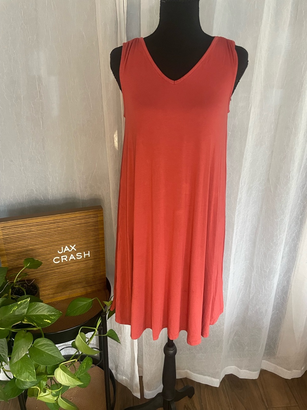 Coral V-Neck Sleeveless Swing Dress